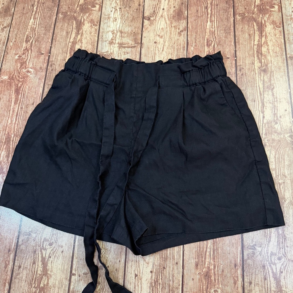 Express Shortie High Rise Shorts Womens Small Black Paperbag Waist Tie Belt